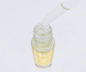 Cuccio Naturale Revitalizing Cuticle Oil -  White Limetta And Aloe Vera - 0.5 Oz