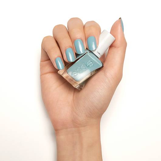 ESSIE GEL COUTURE FIRST VIEW 135