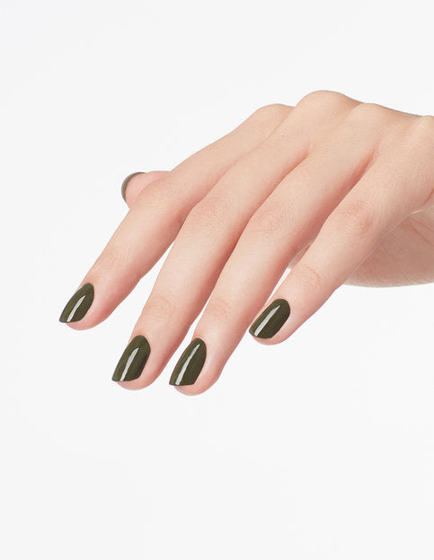 OPI SUZI THE FIRST LADY OF NAILS W55